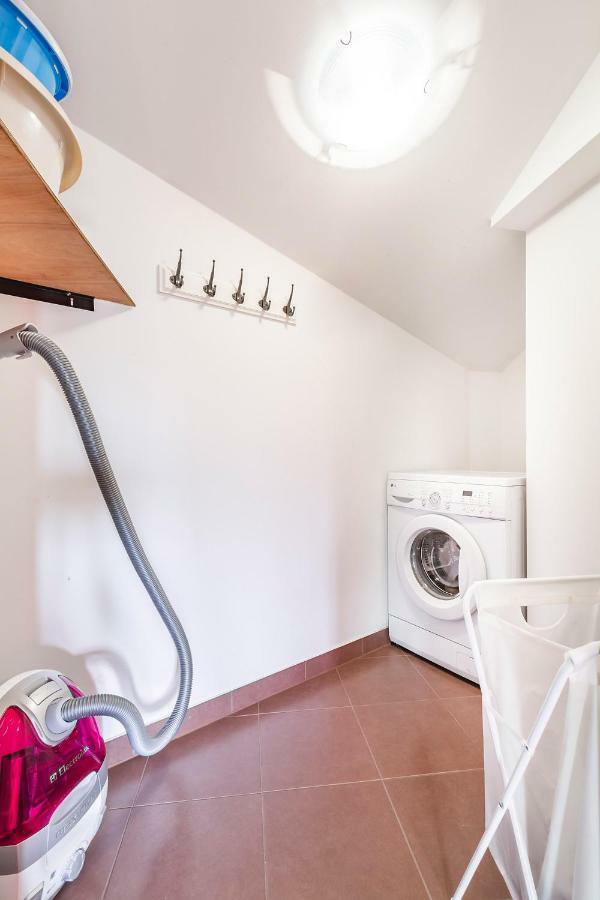 Apartment Lena Риека Экстерьер фото